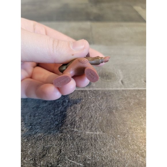 Disney Chip and Dale range Trooper outfit toy figure - Picture 5 of 6